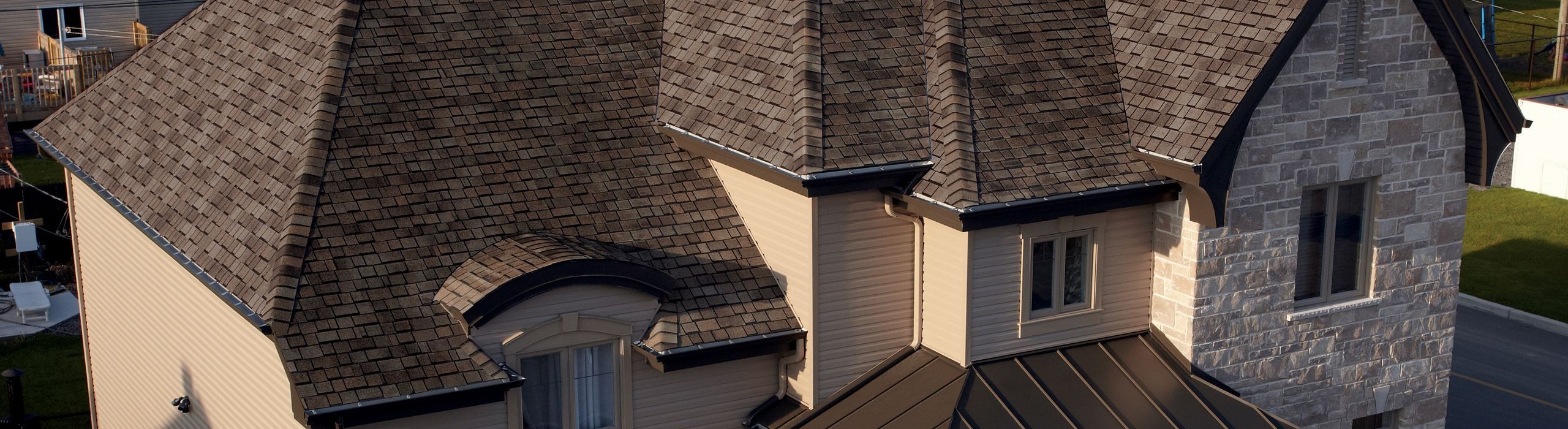 1-Manoir_WeatheredRock_12_EW